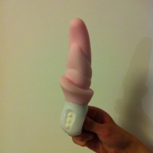 Test of the Calla sex toy from Fun Factory, a rabbit vibrator