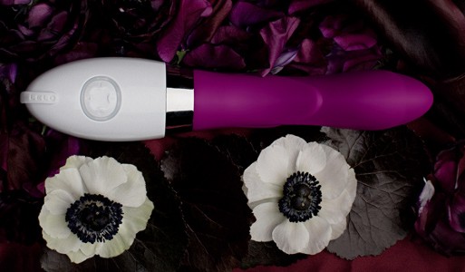 Lelo Iris sex toy, vibrator for women